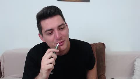 Snapshot of andyfame1 chatting on 11-23-25, 11:15 Andy Fame online show from 11-23-25, 11:15