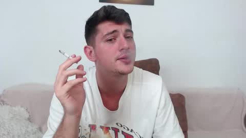 Snapshot of andyfame1 chatting on 12-04-25, 06:16 Andy Fame online show from 12-04-25, 06:16