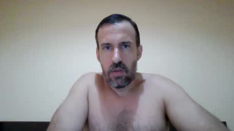 Snapshot of andygym44 chatting on 10-28-25, 10:01 andygym44 online show from 10-28-25, 10:01