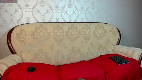 Snapshot of andyjey_ chatting on 12-04-25, 07:11 Mandy and Andy online show from 12-04-25, 07:11