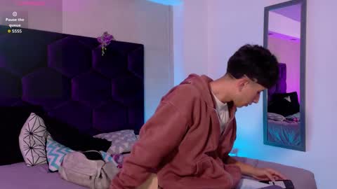 andyjustgame  online show from 04-03-26, 03:59