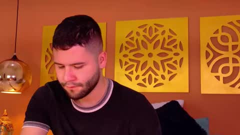 Snapshot of andyknoxx chatting on 02-07-26, 05:11 Andy online show from 02-07-26, 05:11