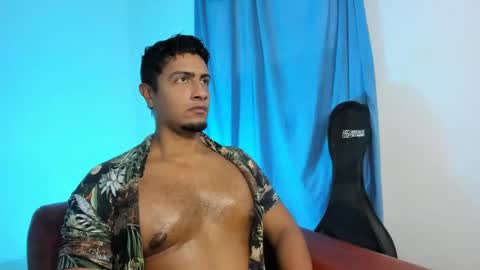 Snapshot of andylemonda chatting on 02-08-25, 03:00 andylemonda online show from 02-08-25, 03:00