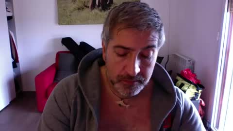 Snapshot of andysap chatting on 01-30-25, 09:57 andysap online show from 01-30-25, 09:57