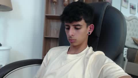 andyxibrat online show from 04-18-26, 07:40