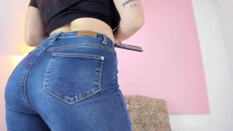 Snapshot of andyylove_jk chatting on 12-02-25, 12:54 Andy online show from 12-02-25, 12:54