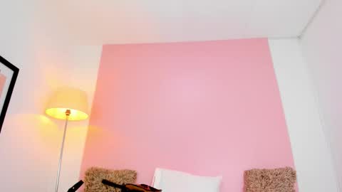 Snapshot of andyylove_jk chatting on 02-18-26, 12:23 Andy online show from 02-18-26, 12:23