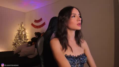      online show from 12-14-25, 03:12