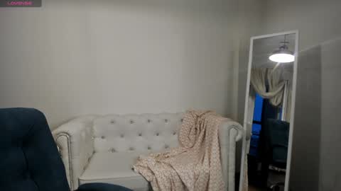 Snapshot of anfisavisti_original chatting on 12-13-24, 09:35 Anfisa online show from 12-13-24, 09:35