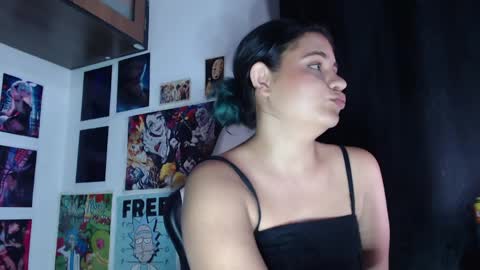 Snapshot of angeeldemoon chatting on 06-04-26, 06:30 angeeldemoon online show from 06-04-26, 06:30