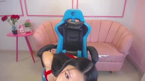Snapshot of angel09_a chatting on 03-10-25, 10:48 angel09 a online show from 03-10-25, 10:48