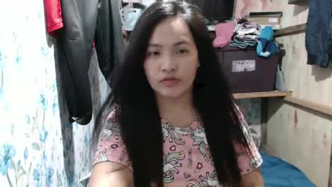 Snapshot of angel_0707 chatting on 01-27-25, 04:52 Angel online show from 01-27-25, 04:52
