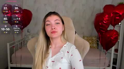 Snapshot of angel__grace chatting on 02-22-26, 05:51 Grace online show from 02-22-26, 05:51