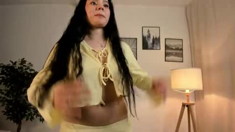 Snapshot of angel__kim chatting on 04-01-26, 08:06 angel__kim online show from 04-01-26, 08:06