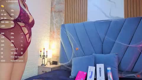 angel__red_ online show from 10-17-25, 03:10