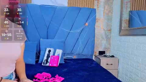 angel__red_ online show from 10-22-25, 03:18