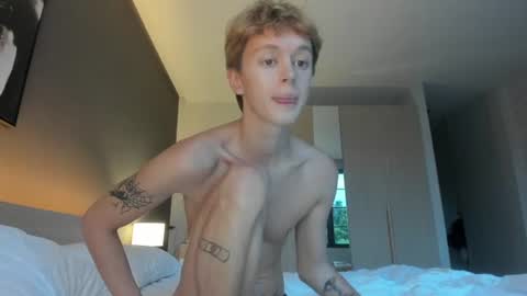 angel_andreww online show from 07-30-26, 11:42