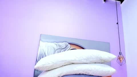 Snapshot of angel_avni chatting on 03-11-25, 04:40 Angel online show from 03-11-25, 04:40