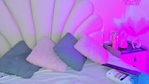 Angel online show from 05-08-26, 03:39