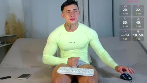 Snapshot of angel_boy01 chatting on 05-08-26, 12:05 angel_boy01 online show from 05-08-26, 12:05