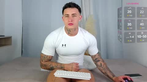 Snapshot of angel_boy01 chatting on 06-03-26, 12:13 angel_boy01 online show from 06-03-26, 12:13