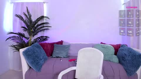 Snapshot of angel_claire chatting on 02-05-25, 03:52 Claire - be back soon online show from 02-05-25, 03:52
