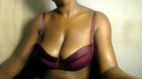 Snapshot of angel_daisyy chatting on 06-13-26, 09:46 Daisy online show from 06-13-26, 09:46
