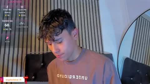 ngel Esteban  online show from 07-03-26, 08:15