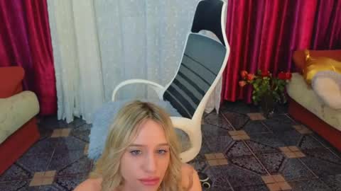 Gabriella online show from 04-21-26, 08:44