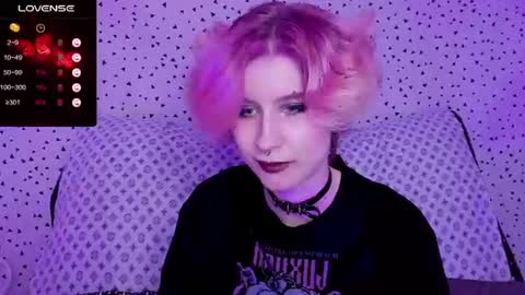 Angel Dust online show from 07-11-26, 10:18