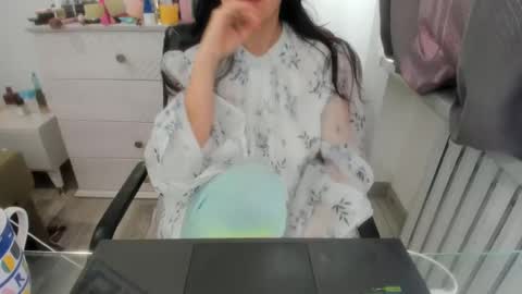 Snapshot of angel_lee__ chatting on 02-19-25, 06:00 angel_lee__ online show from 02-19-25, 06:00