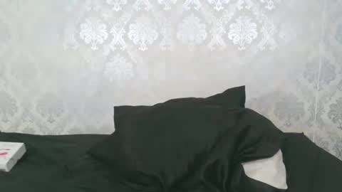 Angel Lein online show from 02-21-25, 10:15