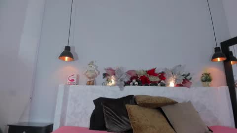 Snapshot of angel_light888 chatting on 12-27-24, 09:17 Angel online show from 12-27-24, 09:17