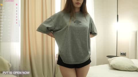 Snapshot of angel_luisa chatting on 02-21-26, 05:41 Luisa online show from 02-21-26, 05:41