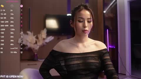 Snapshot of angel_luisa chatting on 06-23-26, 03:54 Luisa online show from 06-23-26, 03:54