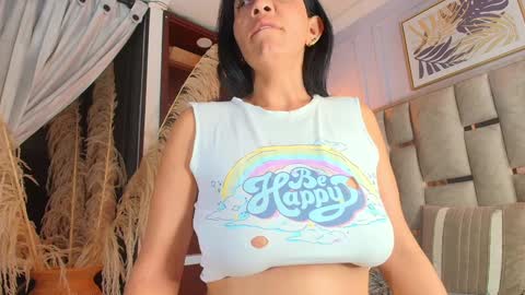 Snapshot of angel_perverted1 chatting on 01-13-25, 10:14 Nicolle online show from 01-13-25, 10:14