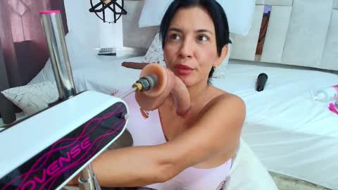 Snapshot of angel_perverted1 chatting on 10-18-25, 02:18 Nicolle online show from 10-18-25, 02:18
