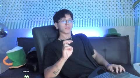 angel_scott2 online show from 03-12-26, 12:22