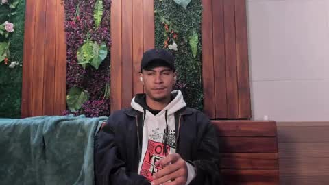 Angel  online show from 04-26-26, 11:30