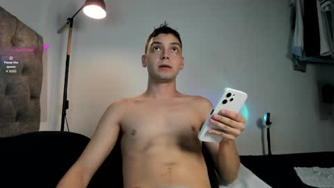 Snapshot of angel_sunshine chatting on 05-23-26, 09:35 Angel online show from 05-23-26, 09:35