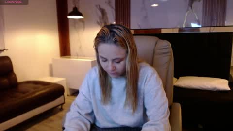 Angel online show from 04-01-26, 12:06