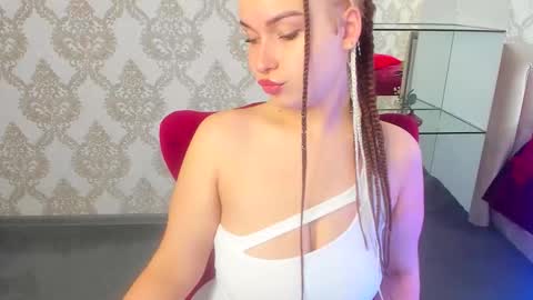 Snapshot of angela_coy chatting on 09-26-25, 07:45 angela_coy online show from 09-26-25, 07:45