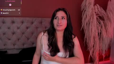 Snapshot of angela_fiory chatting on 11-11-25, 08:20 Ange online show from 11-11-25, 08:20