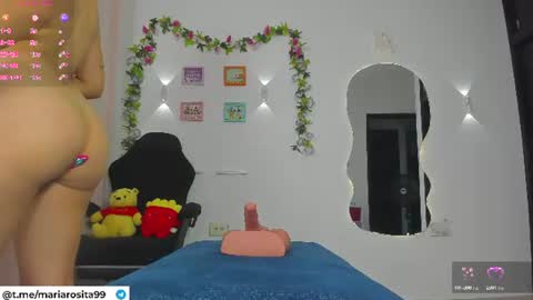 Snapshot of angela_hank2_ chatting on 07-25-26, 02:31 ANGELA online show from 07-25-26, 02:31