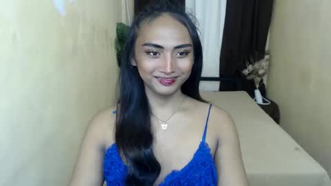 Snapshot of angela_lorey chatting on 10-25-25, 10:34 angela_lorey online show from 10-25-25, 10:34