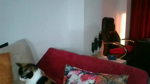  Angela  online show from 09-18-25, 05:37