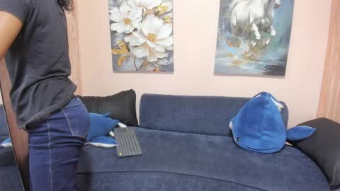 angela_rendon online show from 04-21-26, 11:16