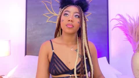 Angela Roberts online show from 11-17-25, 03:45