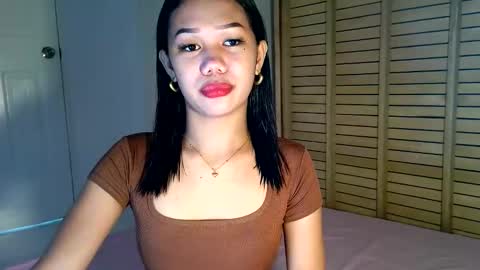 angela_star888 online show from 11-26-25, 09:43