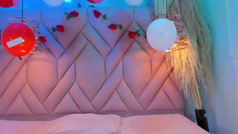 ANGELA online show from 02-17-25, 12:27